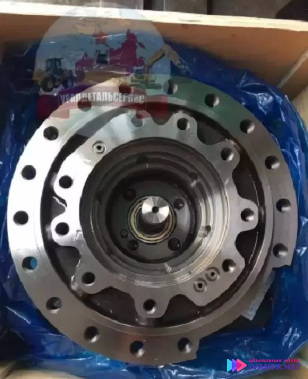 "Редуктор хода 9170996 Hirtachi ZX200 "