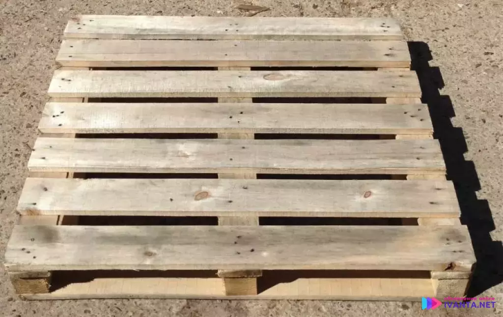 Деревянный поддон 1200x950