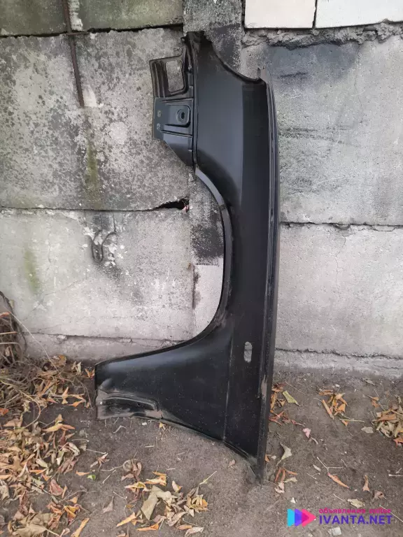 "Крыло Г-31105 передний правое под повторитель ""Горьковский автомобильный завод"""