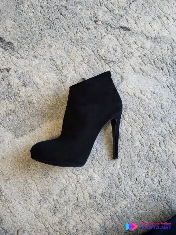 Ботинки 37 размер!