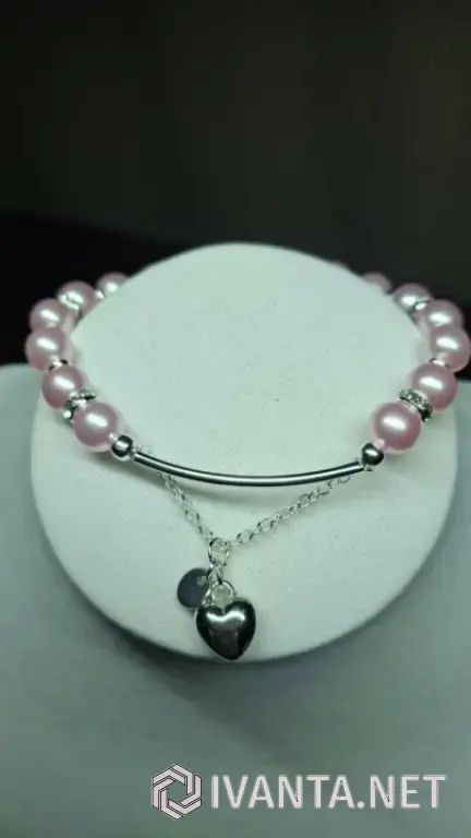 Браслет из розового искусственного жемчуга