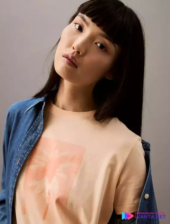 Новая футболка Calvin Klein!