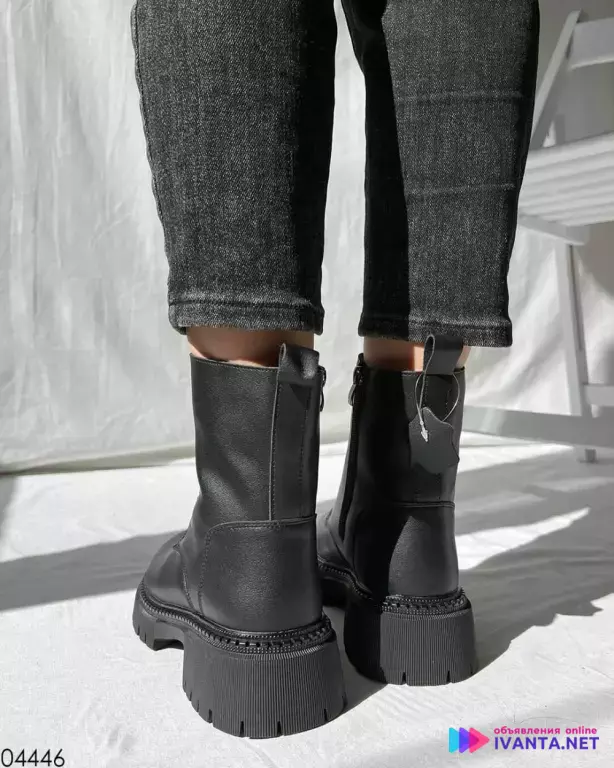 Зимние женские ботинки новые!