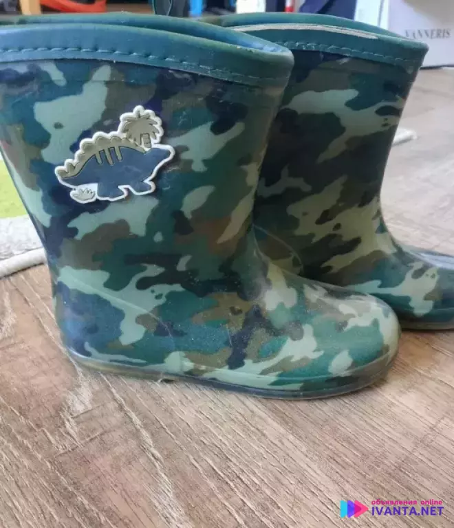 Резиновые сапоги детские