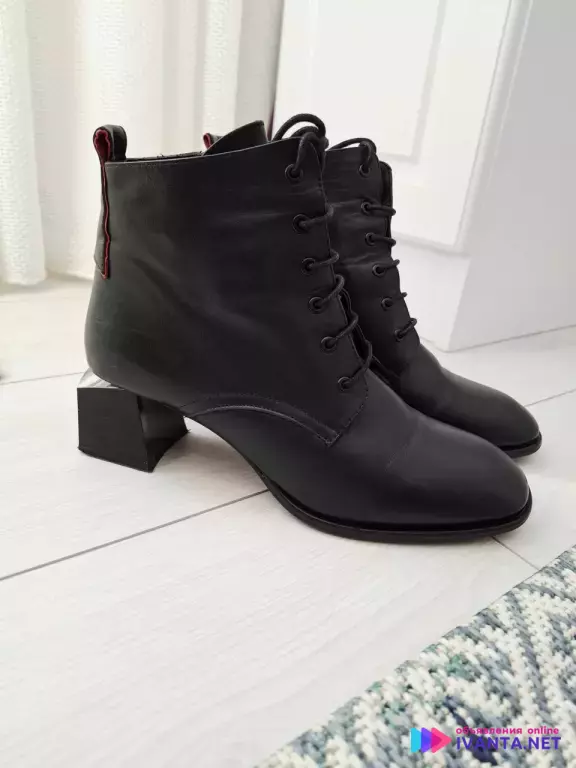 Кожаные ботинки – размер 39!