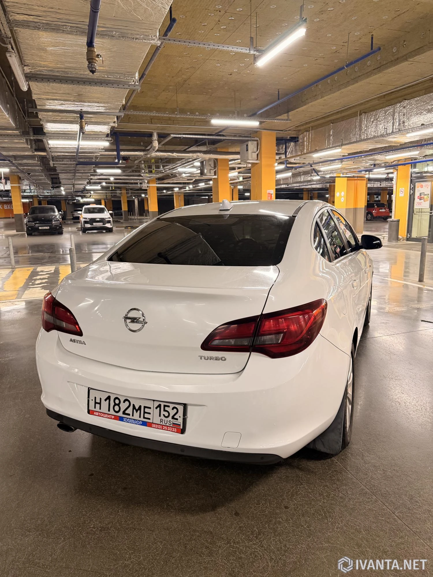 Продажа Opel Astra 2014 года, максимальная комплектация - Автомобили - Ivanta.net