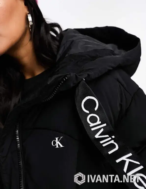 Пуховик Calvin Klein Jeans original!