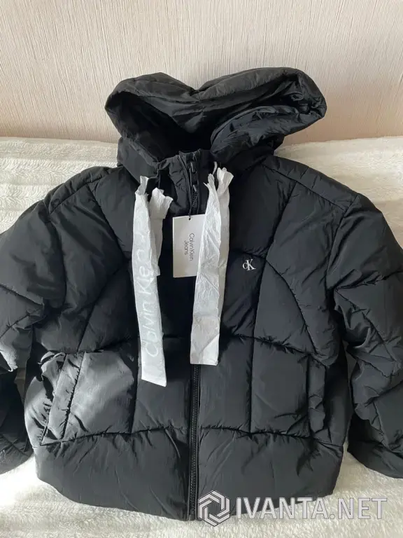 Пуховик Calvin Klein Jeans original!