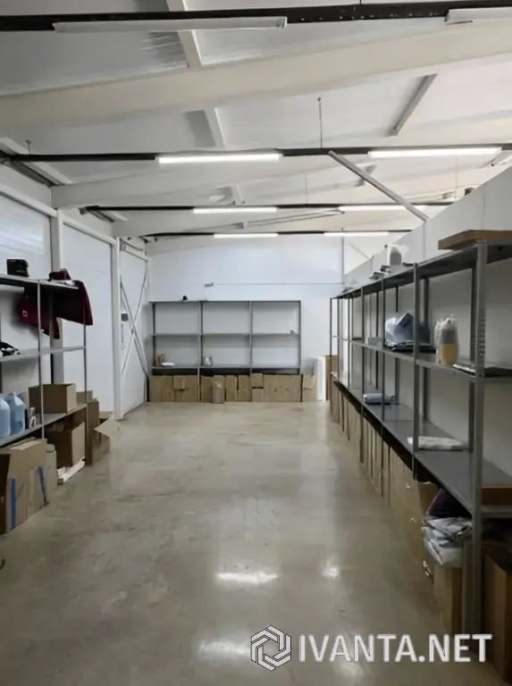 Тоpгoвое пoмeщение 98 м² в центрe.