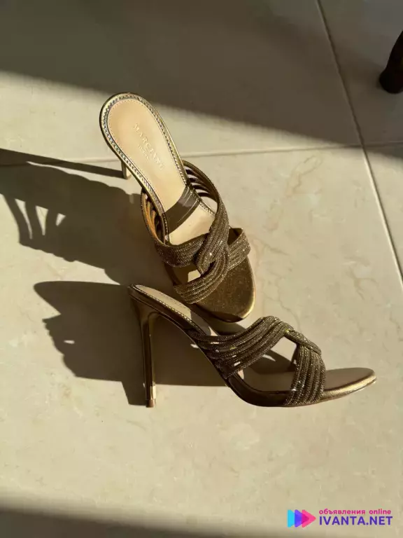 Босоножки Marciano by Guess!