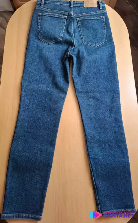 Продам джинсы Zara!