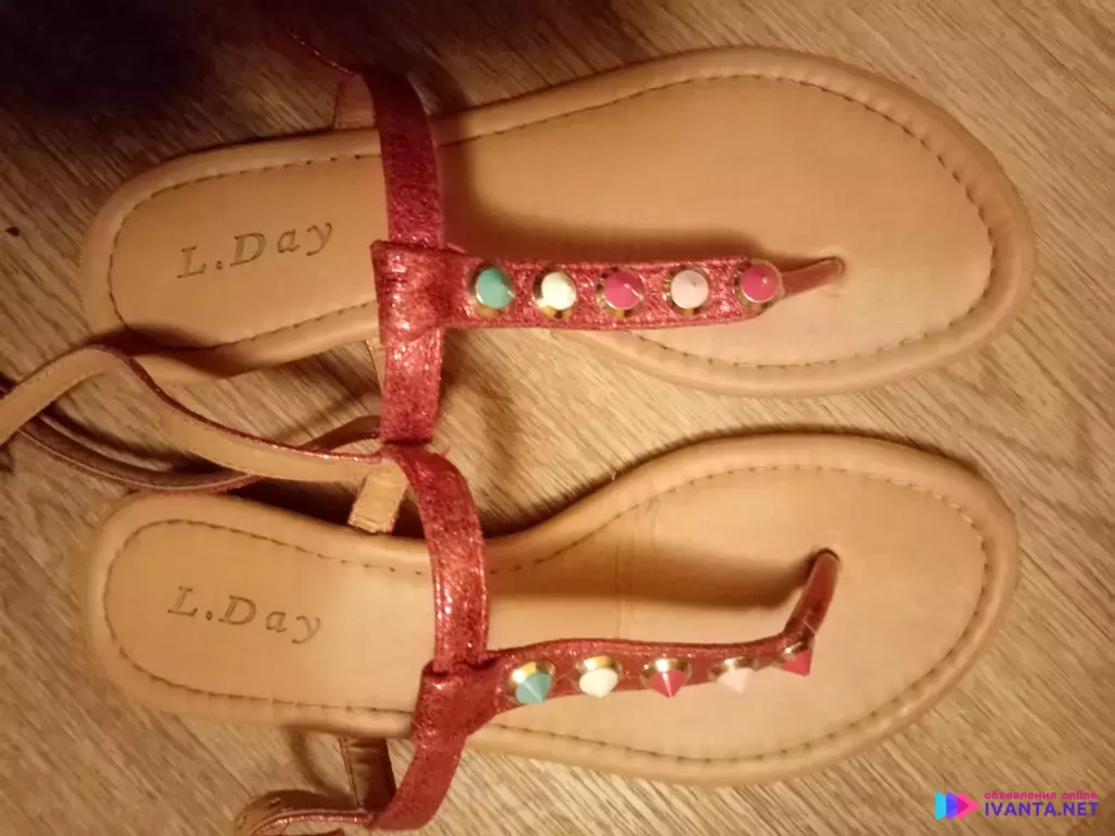 Сандали женские