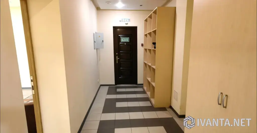 Офис в самом центре города 189 м² 1 линия