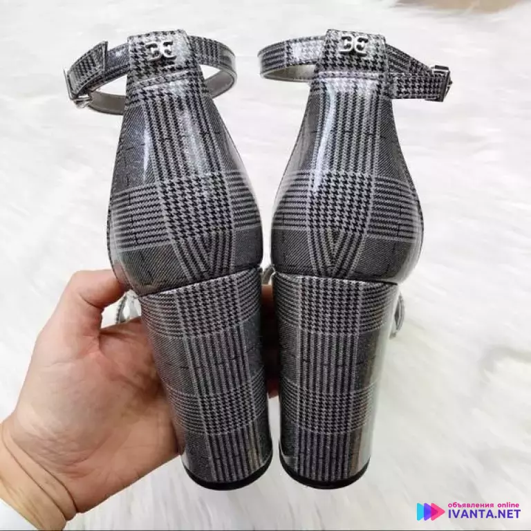 Новые босоножки!