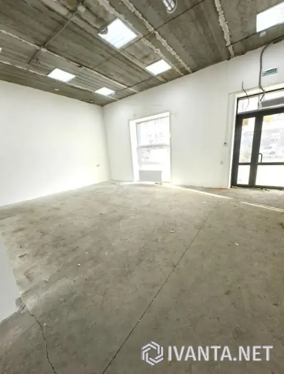 Помещение 140 м², два зала