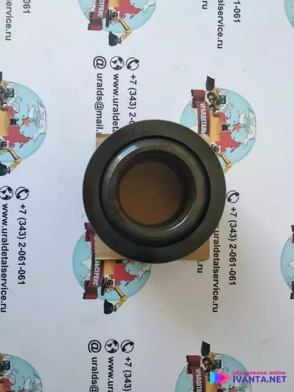 Втулка 17M-50-41161 Komatsu D275A....