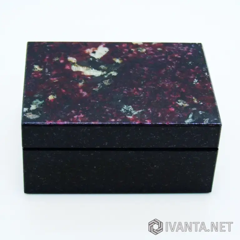 Эвдиалит - Коллекционная Шкатулка