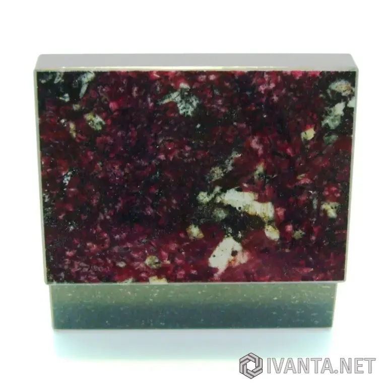 Эвдиалит - Коллекционная Шкатулка