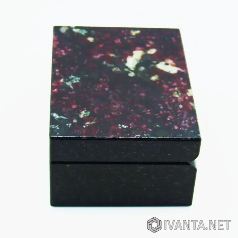 Эвдиалит - Коллекционная Шкатулка