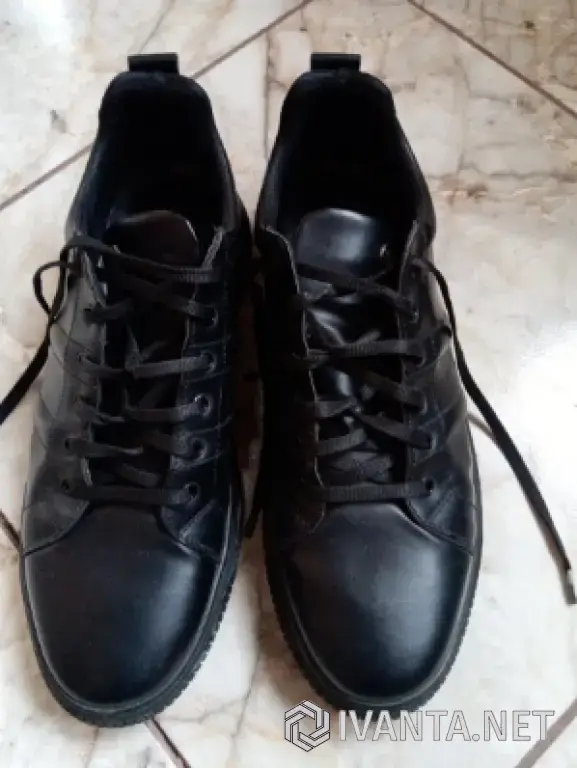 Мужские кожаные полуботинки спортивные