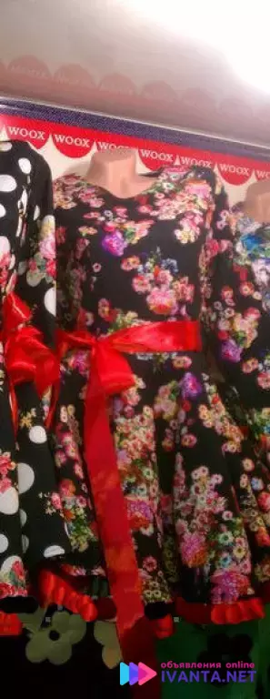 Шикарное платье цветы!