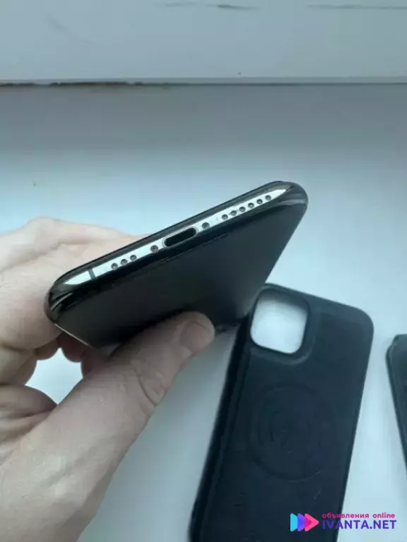 iPhone 11 Pro продам
