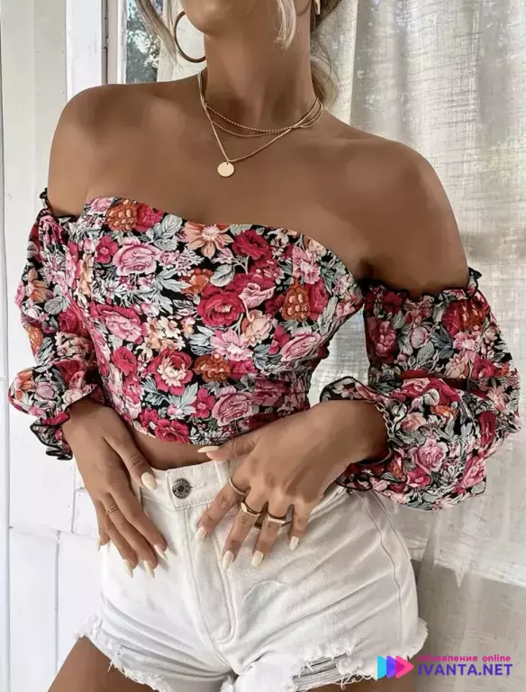 Новый яркий топ!