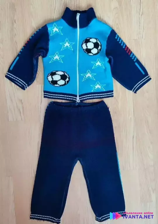 Детские утеплённые костюмы спортивный и вязаный б/у