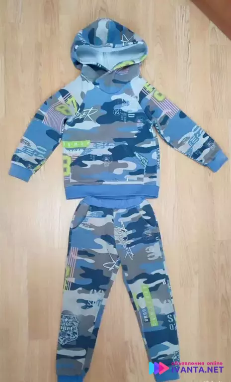 Детские утеплённые костюмы спортивный и вязаный б/у