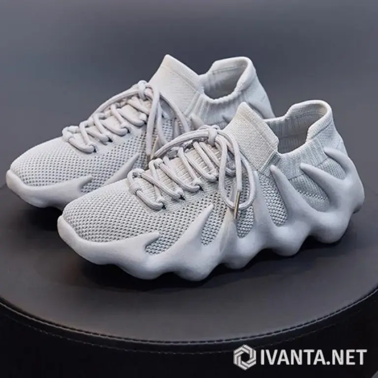 Новые. Кроссовки детские для мальчиков и девочек.