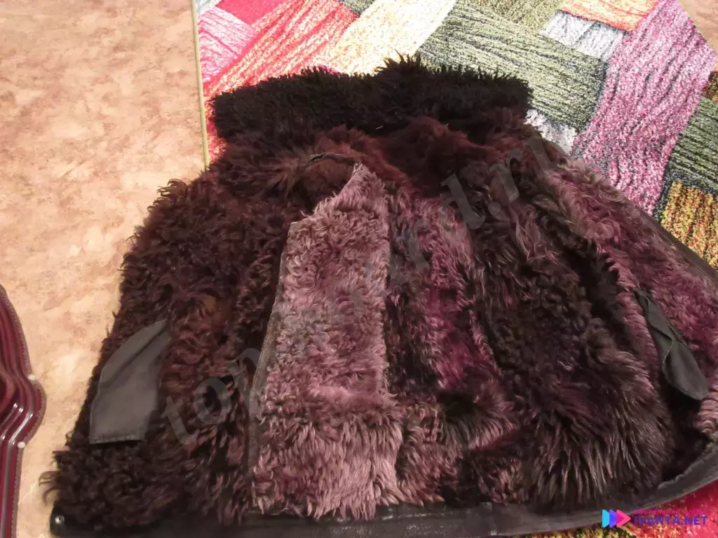 Продаю тулуп из овчины