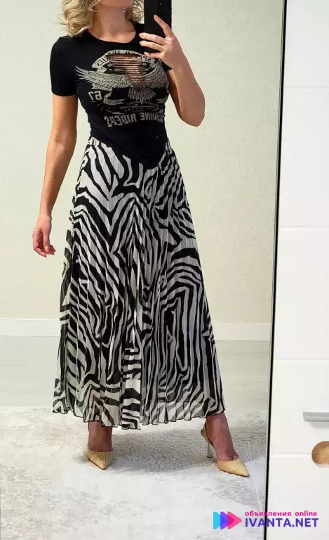 Продаю плиссированную юбку. Новая!