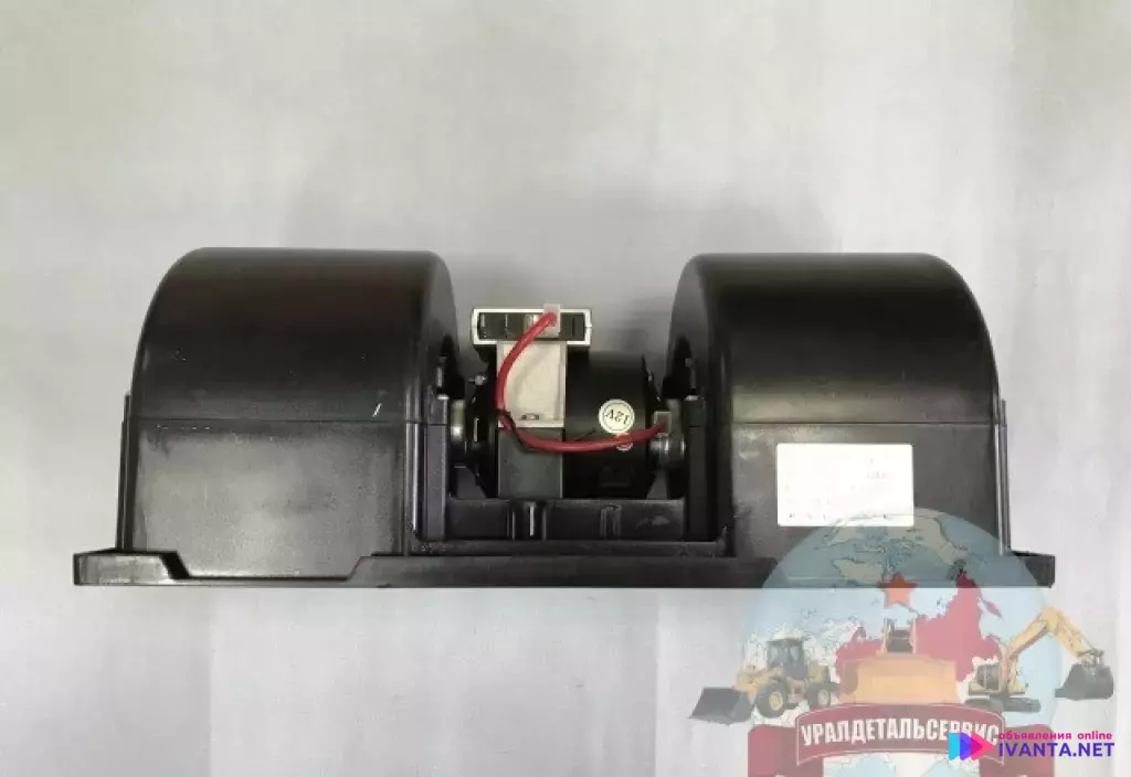 Мотор отопителя VOE15141190 на Volvo