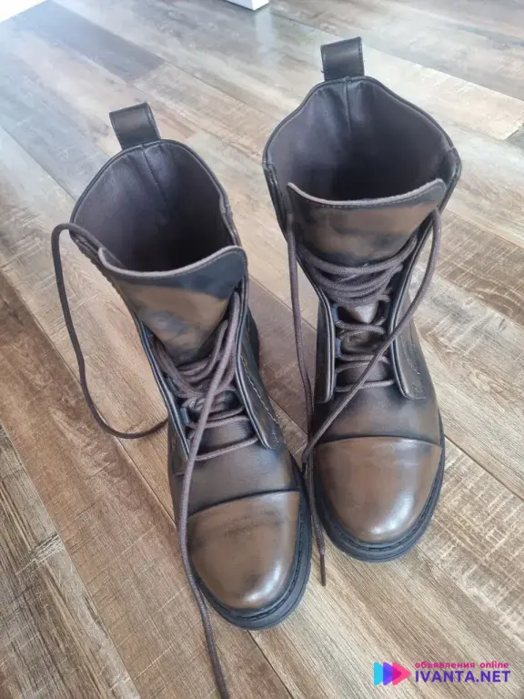 Новые от Clark's. Размер 39!