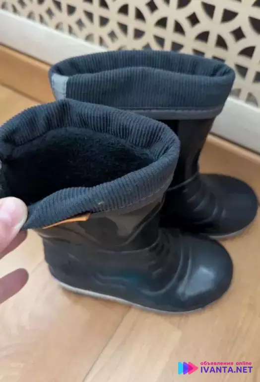 Резиновые сапоги 25 размер