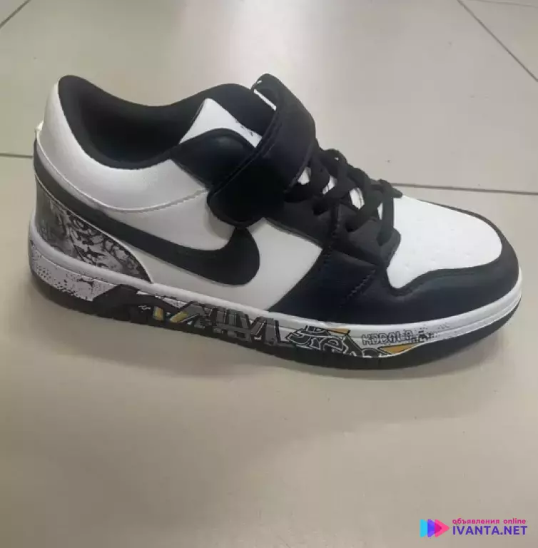 Кроссовки nike Размер 40