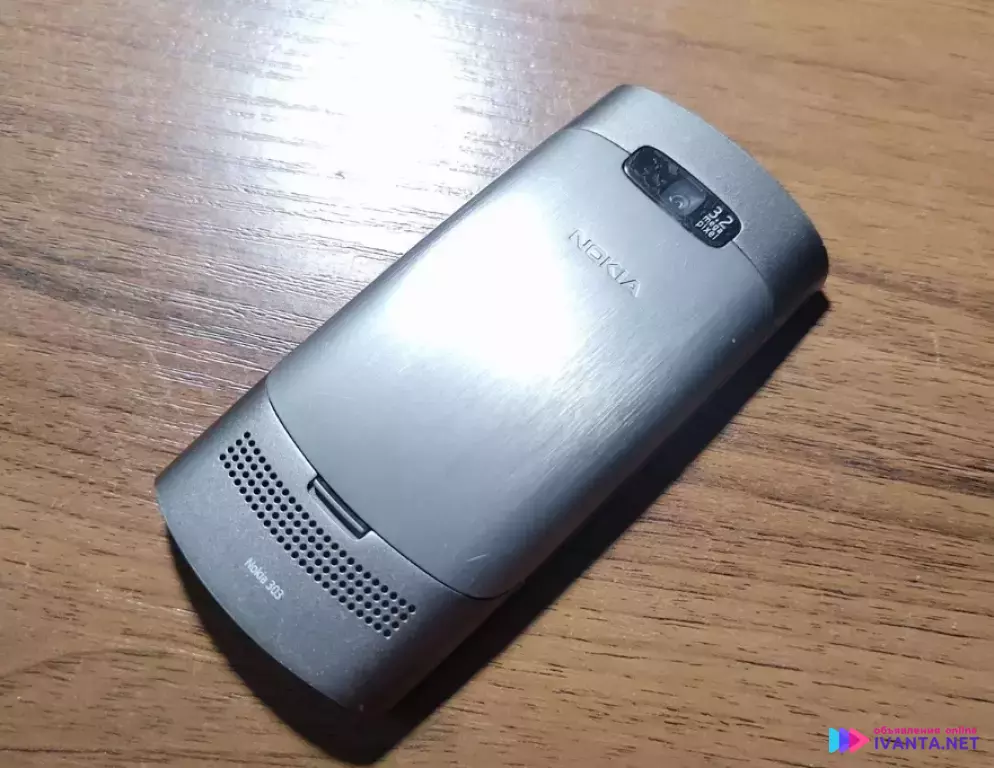 Продам Nokia Asha 303