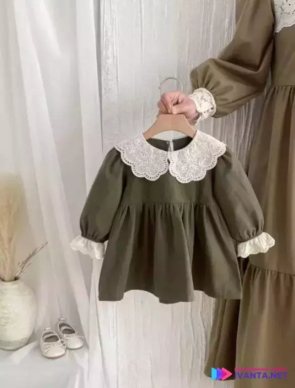 Платье для девочки с воротничком 74-110