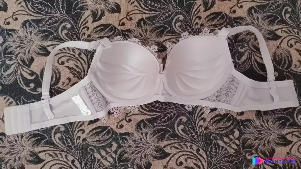 Продам новый бюстгальтер на косточках!