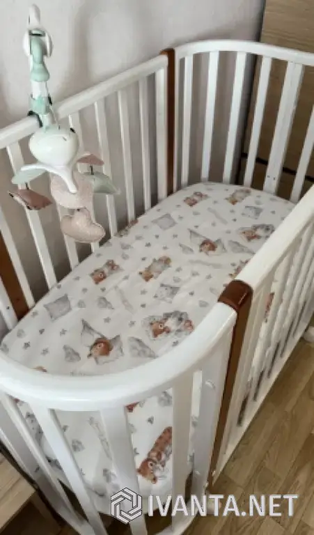 Детская кроватка с маятником 120*60