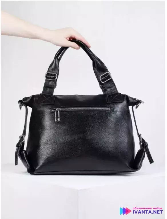 Женская черная сумка